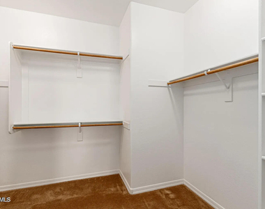 3161 S 183rd Drive - Photo Thumbnail 39