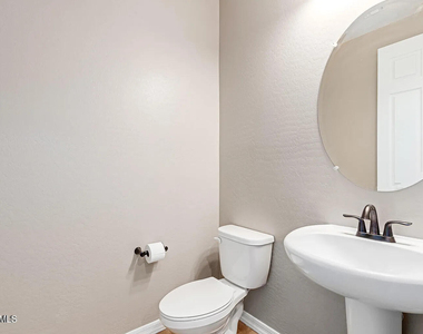 3161 S 183rd Drive - Photo Thumbnail 28