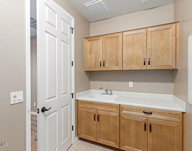 3161 S 183rd Drive - Photo Thumbnail 51