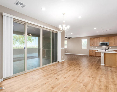3161 S 183rd Drive - Photo Thumbnail 18