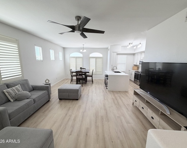 900 S 94th Street - Photo Thumbnail 13