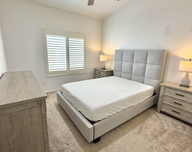 900 S 94th Street - Photo Thumbnail 24