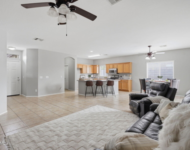 16597 W Madison Street - Photo Thumbnail 8
