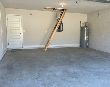 5317 Vespera Street - Photo Thumbnail 24
