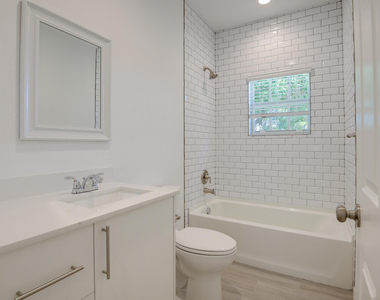 632 11th Street - Photo Thumbnail 7