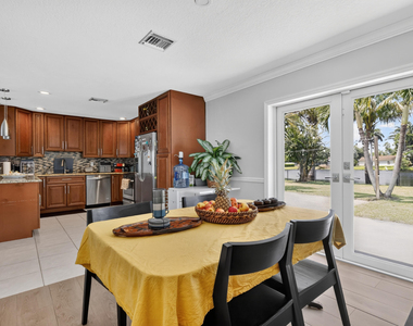4573 Carthage Circle - Photo Thumbnail 14