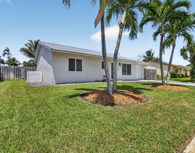 4573 Carthage Circle - Photo Thumbnail 2