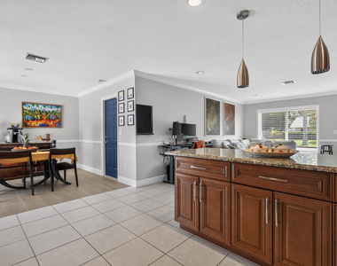 4573 Carthage Circle - Photo Thumbnail 13
