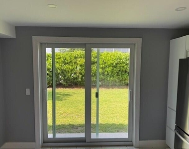 55 Se 14th Street - Photo Thumbnail 9