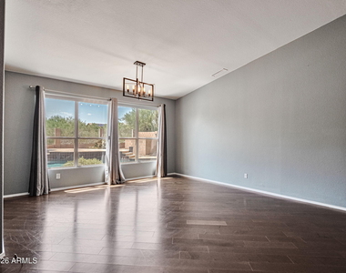 25836 N 43rd Place - Photo Thumbnail 11