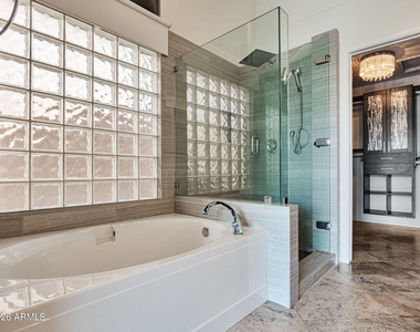 25836 N 43rd Place - Photo Thumbnail 14