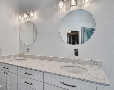 25836 N 43rd Place - Photo Thumbnail 15