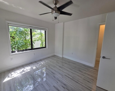 1605 E Broward Boulevard - Photo Thumbnail 8