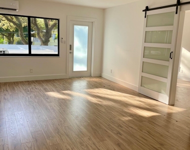 1415 Sw 9th Street - Photo Thumbnail 5