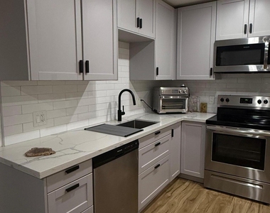 1415 Sw 9th Street - Photo Thumbnail 1