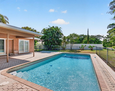4760 Bison Street - Photo Thumbnail 45
