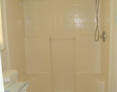 4245 S 57th Avenue - Photo Thumbnail 10