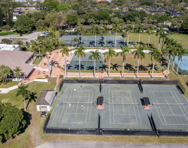 13334 Polo Club Road - Photo Thumbnail 47