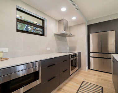 13334 Polo Club Road - Photo Thumbnail 2
