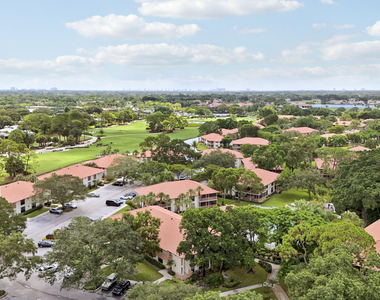 606 Brackenwood Cove - Photo Thumbnail 37