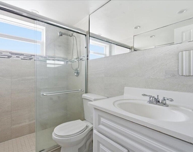 525 Meridian Avenue - Photo Thumbnail 10