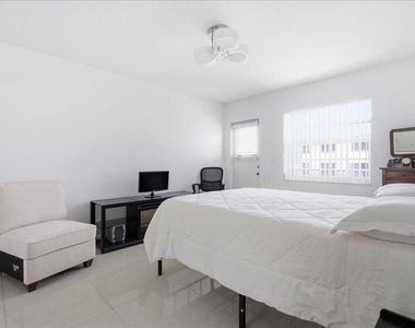 525 Meridian Avenue - Photo Thumbnail 8
