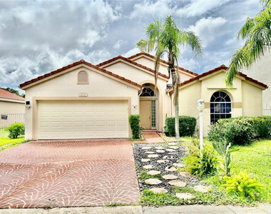 2710 Bogota Avenue - Photo Thumbnail 1