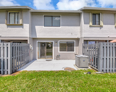 1506 Wharf Lane - Photo Thumbnail 19