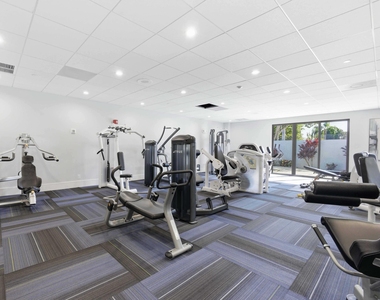 14475 N Strathmore Lane - Photo Thumbnail 64