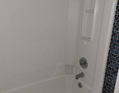 2701 Riverside Drive - Photo Thumbnail 15