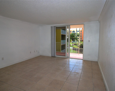 7000 Nw 186th Street - Photo Thumbnail 11