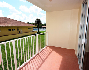 7000 Nw 186th Street - Photo Thumbnail 2
