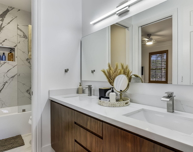8948 Pinebrook Court - Photo Thumbnail 57