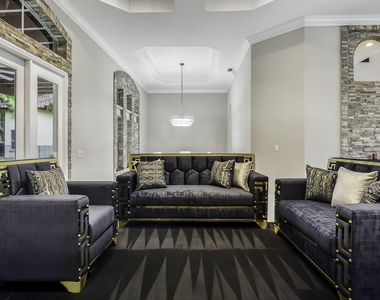 8948 Pinebrook Court - Photo Thumbnail 40