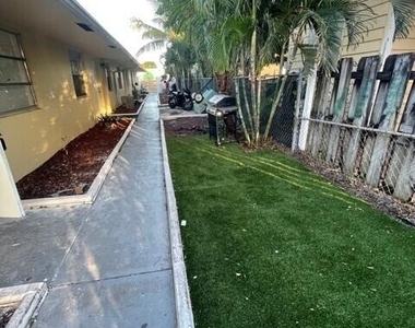 1130 N F Street - Photo Thumbnail 10
