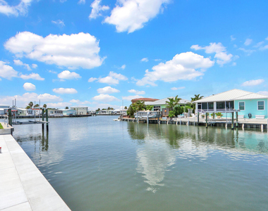 10751 S Ocean Drive - Photo Thumbnail 20
