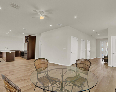 10751 S Ocean Drive - Photo Thumbnail 6