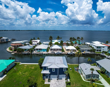 10751 S Ocean Drive - Photo Thumbnail 57