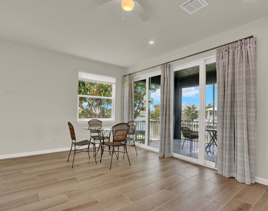 10751 S Ocean Drive - Photo Thumbnail 5