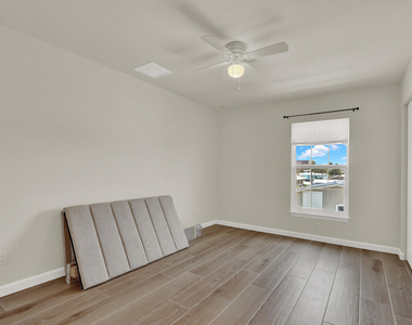 10751 S Ocean Drive - Photo Thumbnail 33