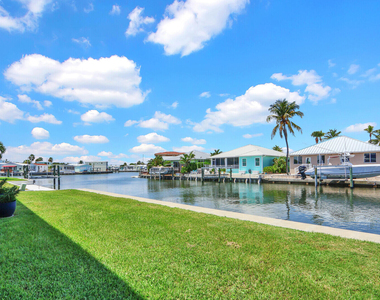 10751 S Ocean Drive - Photo Thumbnail 18