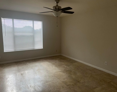 1760 Palm Cove Boulevard - Photo Thumbnail 17