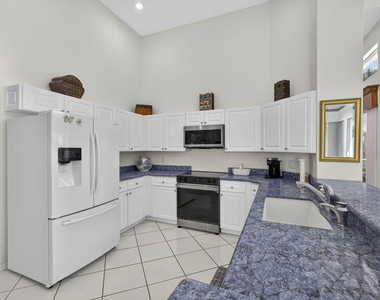 4912 Exeter Estate Lane - Photo Thumbnail 21