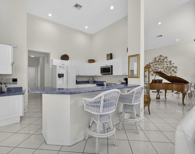 4912 Exeter Estate Lane - Photo Thumbnail 25