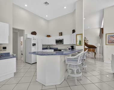 4912 Exeter Estate Lane - Photo Thumbnail 24