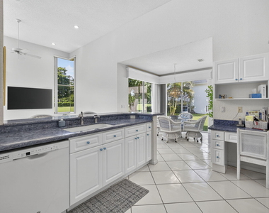 4912 Exeter Estate Lane - Photo Thumbnail 22