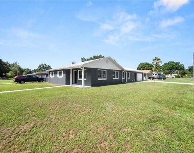 5134 Harvard Street W - Photo Thumbnail 1