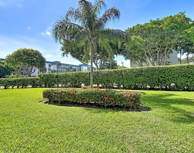 207 Tropic Isle Drive - Photo Thumbnail 20