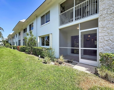 207 Tropic Isle Drive - Photo Thumbnail 22