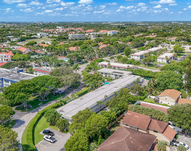 207 Tropic Isle Drive - Photo Thumbnail 54